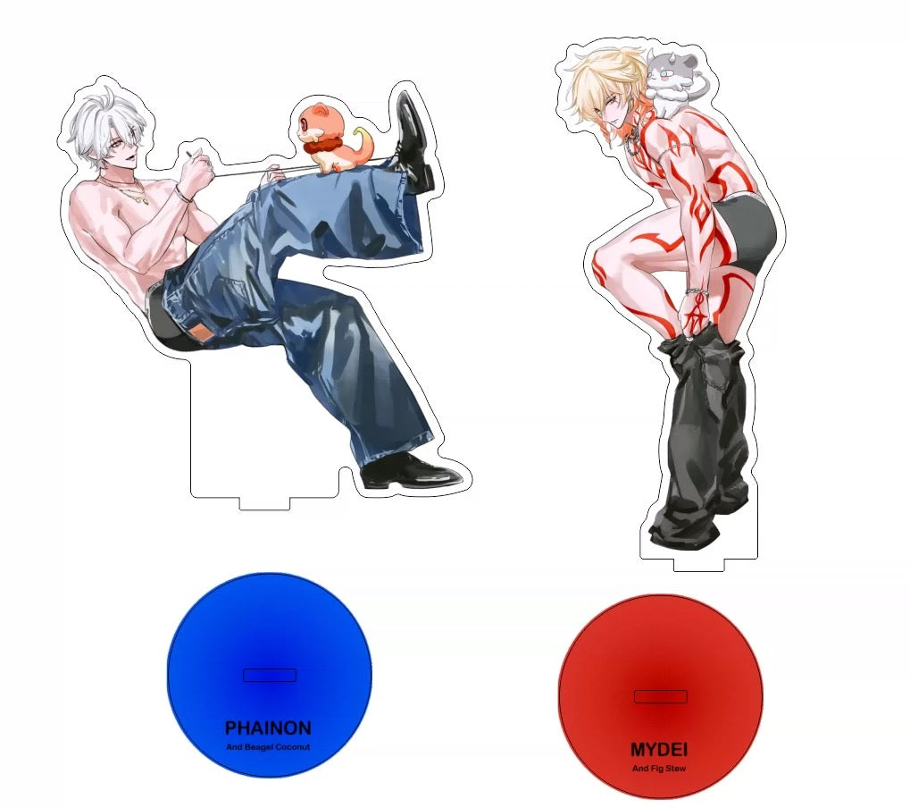 ASSORTED ACRYLIC STANDEE